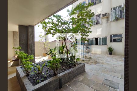 Apartamento à venda com 135m², 4 quartos e 2 vagas Apartamento à venda com 135m², 4 quartos e 2 vagasÁrea comum - Playground