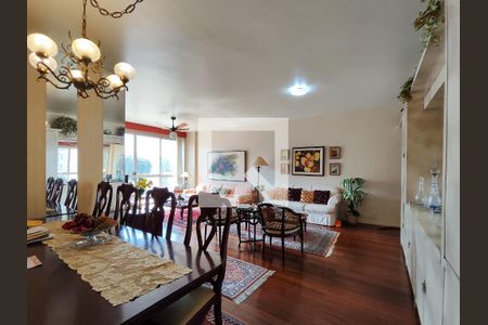 Sala de apartamento à venda com 4 quartos, 135m² em Tijuca, Rio de Janeiro