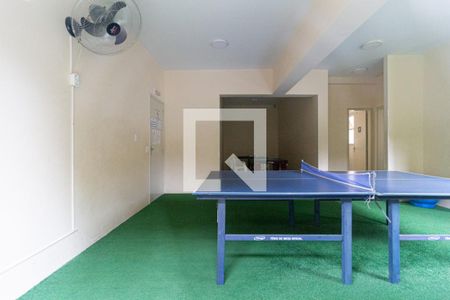 Apartamento para alugar com 55m², 2 quartos e 1 vaga Apartamento para alugar com 55m², 2 quartos e 1 vagaÁrea comum - Salão de jogos