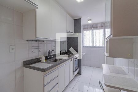 Apartamento para alugar com 55m², 2 quartos e 1 vaga Apartamento para alugar com 55m², 2 quartos e 1 vagaCozinha e área de serviço