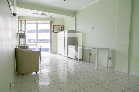 sala de kitnet/studio à venda com 0 quarto, 30m² em Azenha, Porto Alegre