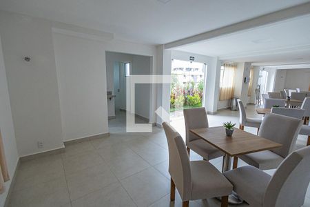 Apartamento para alugar com 47m², 2 quartos e 1 vagaÁrea comum - Salão de festas