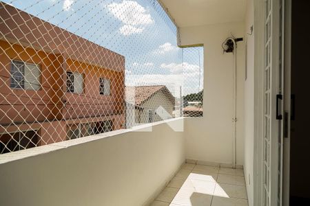 Varanda de casa para alugar com 3 quartos, 60m² em Vila Campestre, São Paulo