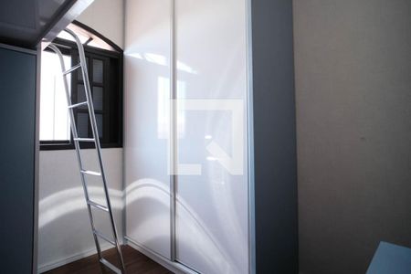 Casa de condomínio à venda com 92m², 3 quartos e 2 vagasQuarto