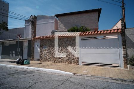 Casa de condomínio à venda com 92m², 3 quartos e 2 vagasFachada