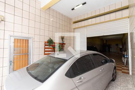 Casa à venda com 400m², 4 quartos e 10 vagas Casa à venda com 400m², 4 quartos e 10 vagasGaragem