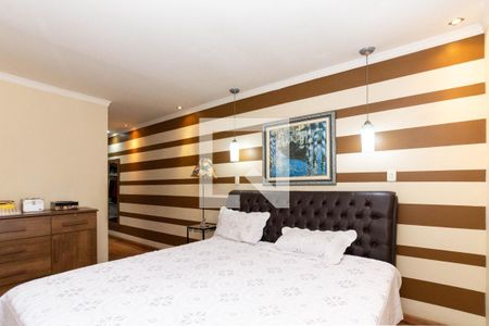Casa à venda com 400m², 4 quartos e 10 vagas Casa à venda com 400m², 4 quartos e 10 vagasSuíte master