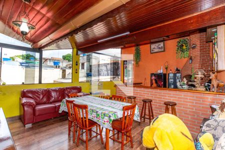 Casa à venda com 400m², 4 quartos e 10 vagas Casa à venda com 400m², 4 quartos e 10 vagasÁrea de lazer