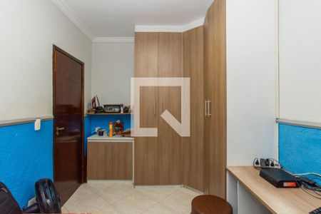 Casa à venda com 400m², 4 quartos e 10 vagas Casa à venda com 400m², 4 quartos e 10 vagasQuarto
