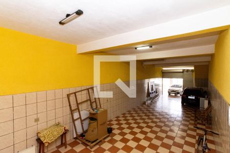 Casa à venda com 400m², 4 quartos e 10 vagas Casa à venda com 400m², 4 quartos e 10 vagasSalão