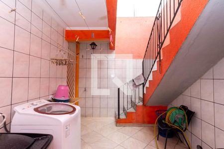 Casa à venda com 400m², 4 quartos e 10 vagas Casa à venda com 400m², 4 quartos e 10 vagasÁrea de Serviço
