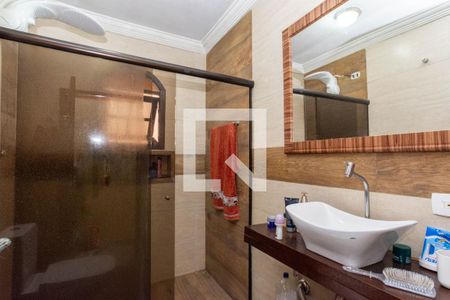 Casa à venda com 400m², 4 quartos e 10 vagas Casa à venda com 400m², 4 quartos e 10 vagasBanheiro Social