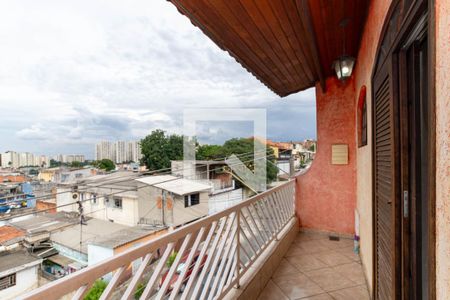 Casa à venda com 400m², 4 quartos e 10 vagas Casa à venda com 400m², 4 quartos e 10 vagasVaranda da suíte master