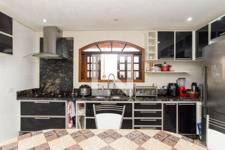 Casa à venda com 400m², 4 quartos e 10 vagas Casa à venda com 400m², 4 quartos e 10 vagasCozinha