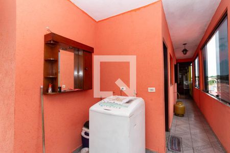 Casa à venda com 400m², 4 quartos e 10 vagas Casa à venda com 400m², 4 quartos e 10 vagasÁrea de Serviço da edícula