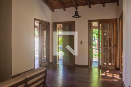 Sala  de casa à venda com 3 quartos, 244m² em Partenon, Porto Alegre