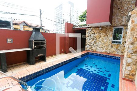Casa à venda com 350m², 5 quartos e 2 vagas Casa à venda com 350m², 5 quartos e 2 vagasquintal serviço , piscina churrasqueira