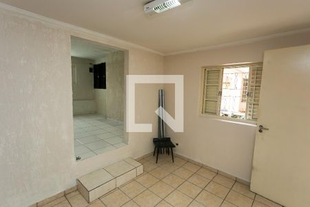 Casa à venda com 350m², 5 quartos e 2 vagas Casa à venda com 350m², 5 quartos e 2 vagasedícula quarto 1
