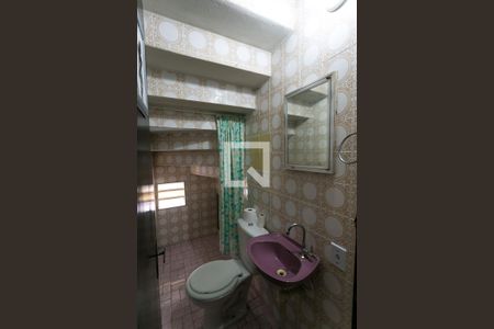Lavabo de casa para alugar com 5 quartos, 350m² em Jardim Taboão, São Paulo