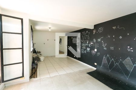 Casa à venda com 350m², 5 quartos e 2 vagas Casa à venda com 350m², 5 quartos e 2 vagassuite reversível 1