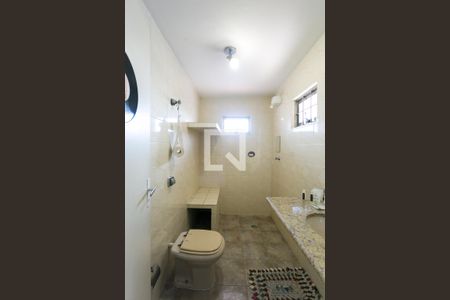 Casa à venda com 350m², 5 quartos e 2 vagas Casa à venda com 350m², 5 quartos e 2 vagasBanheiro da Suíte 1