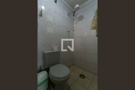 Casa à venda com 350m², 5 quartos e 2 vagas Casa à venda com 350m², 5 quartos e 2 vagasBanheiro