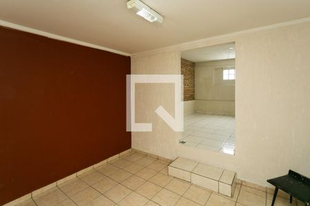 Casa à venda com 350m², 5 quartos e 2 vagas Casa à venda com 350m², 5 quartos e 2 vagasedícula quarto 1