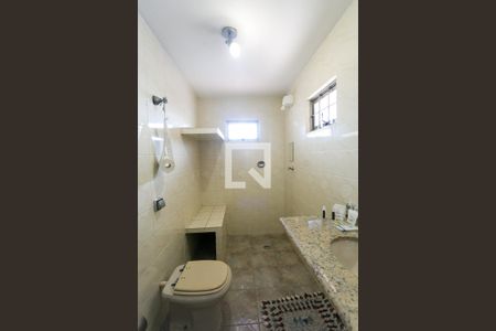 Casa à venda com 350m², 5 quartos e 2 vagas Casa à venda com 350m², 5 quartos e 2 vagasBanheiro da Suíte 1