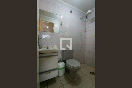 Casa à venda com 350m², 5 quartos e 2 vagas Casa à venda com 350m², 5 quartos e 2 vagasBanheiro