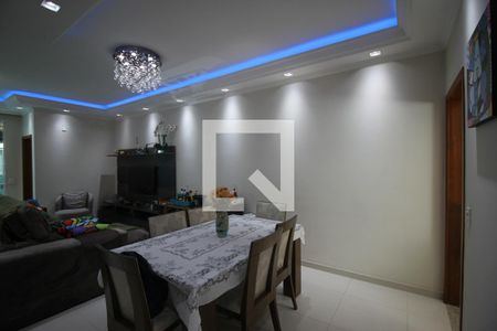Sala de Jantar de casa à venda com 4 quartos, 300m² em Jardim Prudência, São Paulo