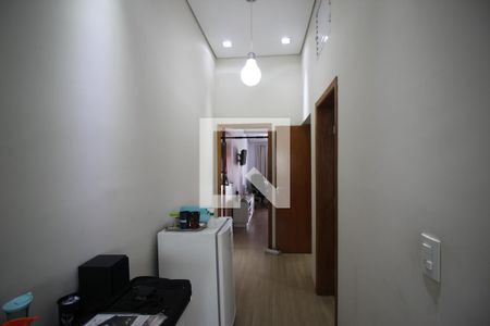 Casa à venda com 300m², 4 quartos e 4 vagasCorredor