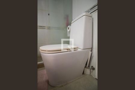 Apartamento à venda com 120m², 3 quartos e sem vagaBanheiro social - vaso