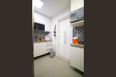 Apartamento à venda com 120m², 3 quartos e sem vagaCozinha
