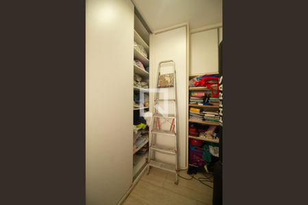 Apartamento à venda com 120m², 3 quartos e sem vagaQuarto da Área de serviço