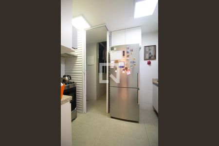 Apartamento à venda com 120m², 3 quartos e sem vagaCozinha