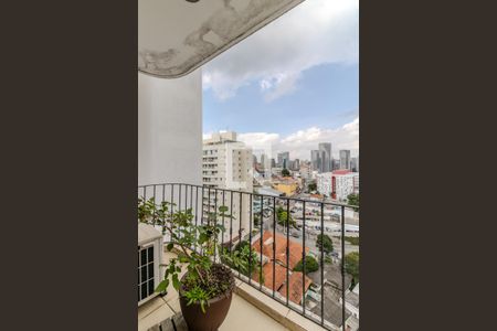 Apartamento para alugar com 130m², 3 quartos e 2 vagasVista