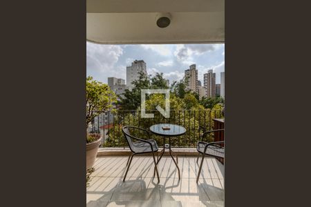 Sacada de apartamento para alugar com 3 quartos, 130m² em Real Parque, São Paulo