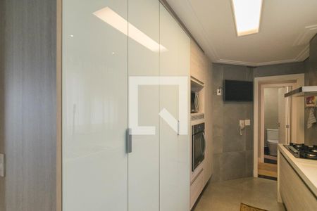 Apartamento à venda com 205m², 3 quartos e 4 vagasCozinha