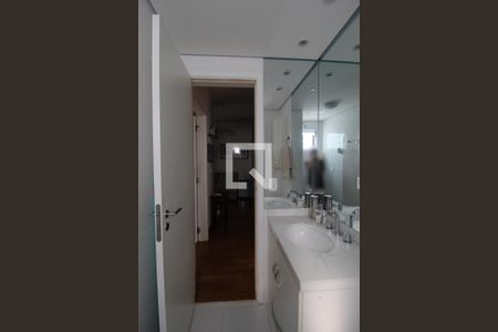 Apartamento à venda com 76m², 2 quartos e 1 vagaBanheiro Social