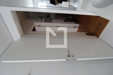 Apartamento à venda com 76m², 2 quartos e 1 vagaBanheiro Social