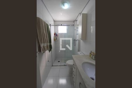 Apartamento à venda com 76m², 2 quartos e 1 vagaBanheiro da Suíte