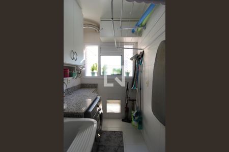 Apartamento à venda com 76m², 2 quartos e 1 vagaÁrea de Serviço