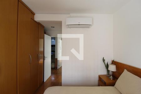 Apartamento à venda com 76m², 2 quartos e 1 vagaQuarto Suíte