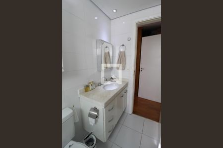 Apartamento à venda com 76m², 2 quartos e 1 vagaBanheiro da Suíte