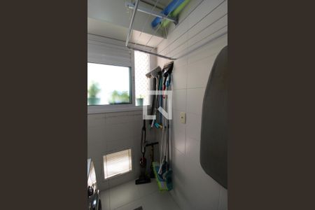 Apartamento à venda com 76m², 2 quartos e 1 vagaÁrea de Serviço