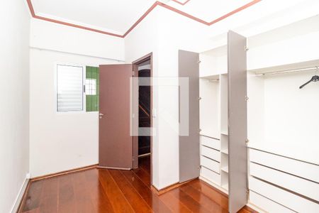 Quarto 1 de casa para alugar com 2 quartos, 110m² em Penha de França, São Paulo