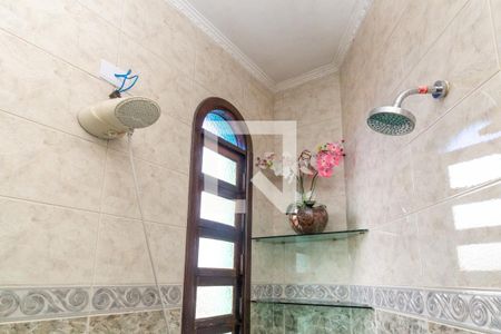 Casa para alugar com 110m², 2 quartos e 2 vagasBanheiro