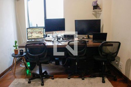 Apartamento à venda com 428m², 4 quartos e 5 vagasEscritório 1