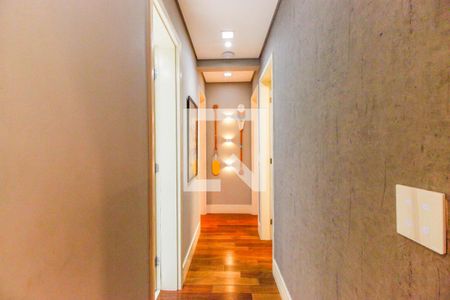 Apartamento à venda com 129m², 3 quartos e 2 vagasCorredor