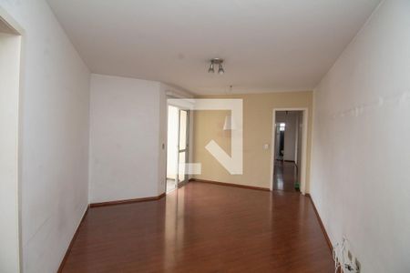 Sala de apartamento para alugar com 3 quartos, 70m² em Jardim Vila Formosa, São Paulo